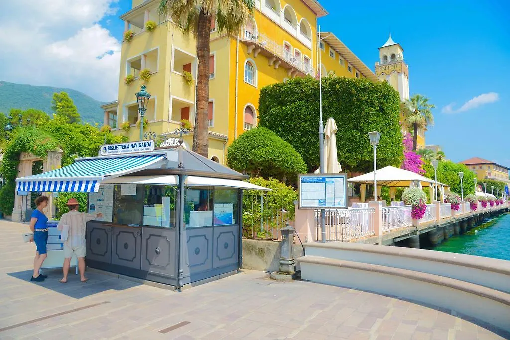 La Gardonese Suite Apartment Gardone Riviera 0*,