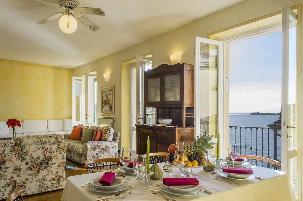 La Gardonese Suite Apartment Gardone Riviera