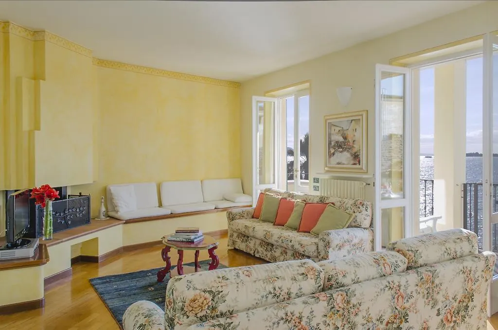 La Gardonese Suite Apartment Gardone Riviera