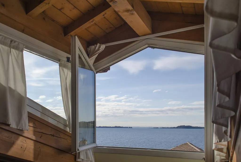 La Gardonese Suite Apartment Gardone Riviera