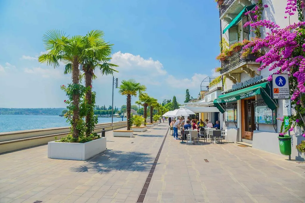 La Gardonese Suite Apartment Gardone Riviera