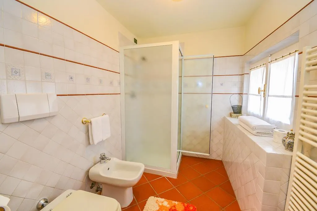 La Gardonese Suite Apartment Gardone Riviera 0*,